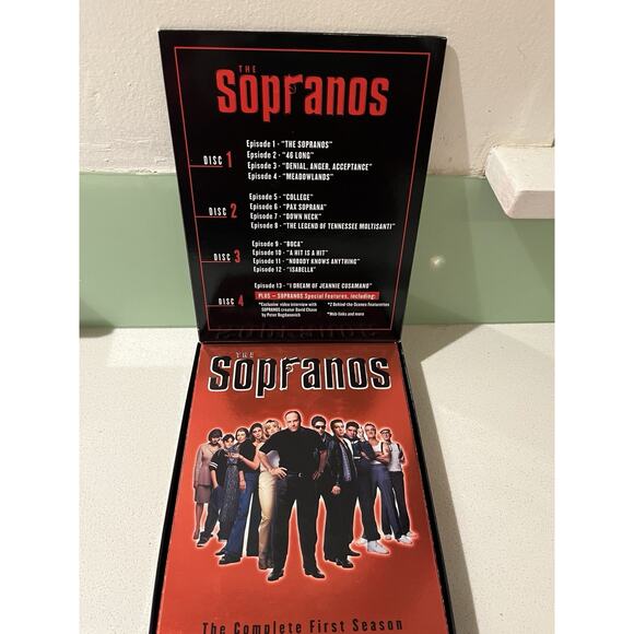 The Sopranos - The Complete First Season (DVD, 2000, 4-Disc Set, DVD Collection) - Picture 4 of 6